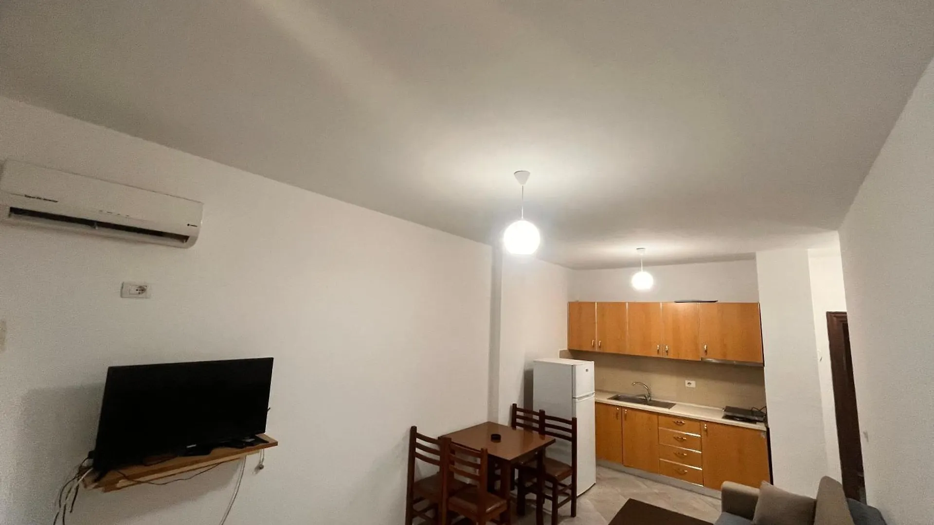 Mandis Apartments Shengjin Paskuqan 0*,  Albania